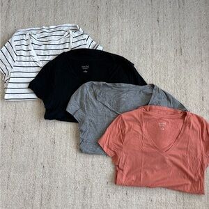 Isabel Maternity V-Neck Maternity Tops Short Sleeve with Side Ruching Size M